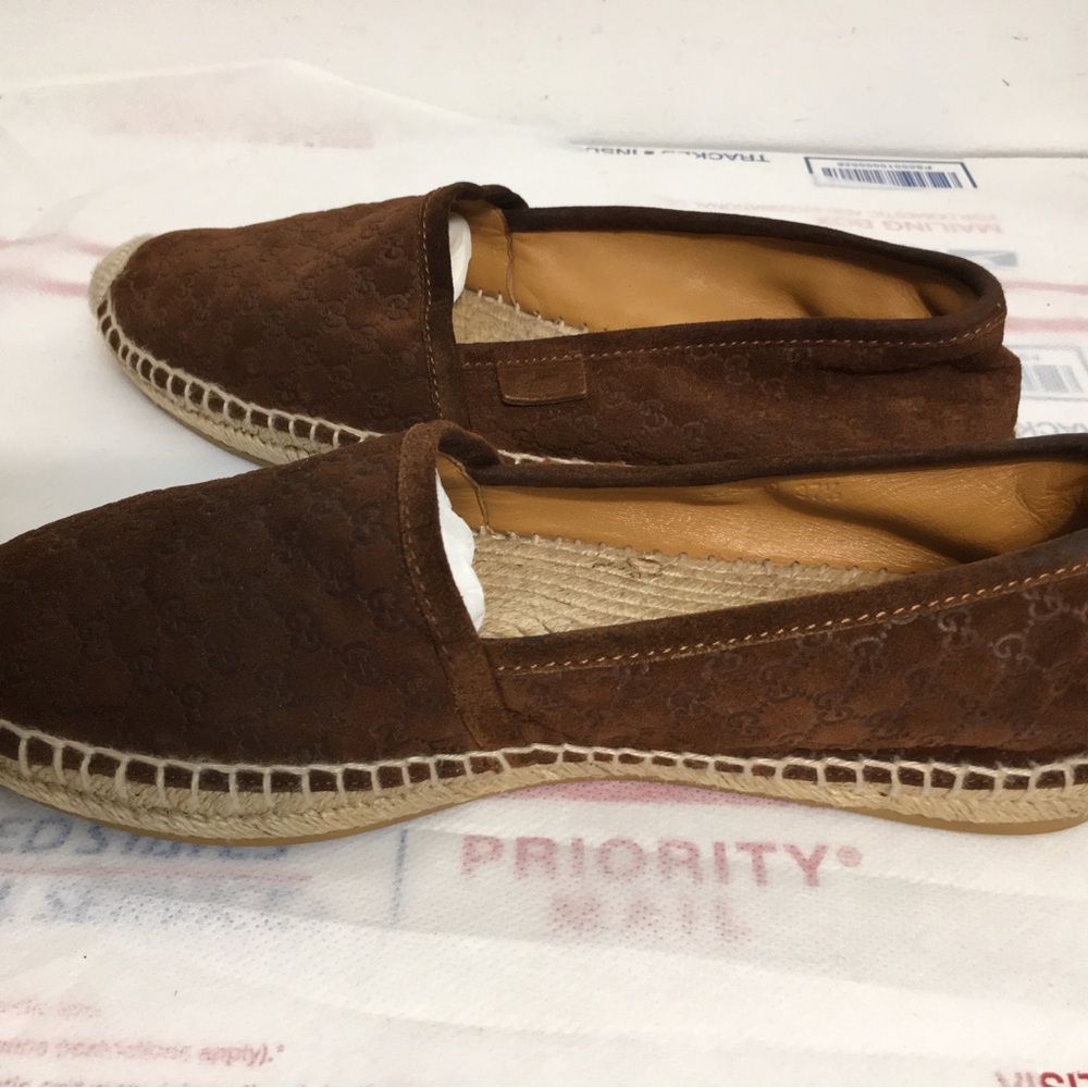 Gucci Espadrille Loafers slip-on. Made in Italy Size 37.5. Great condition - Picture 6 of 16